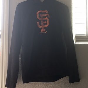 Giants men’s sweater